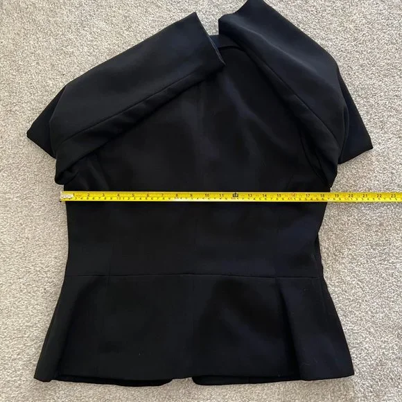 Chic Minimalist Liz Claiborne Black Blazer with Butterfly Rhinestone Brooch 10P - Picture 8 of 9